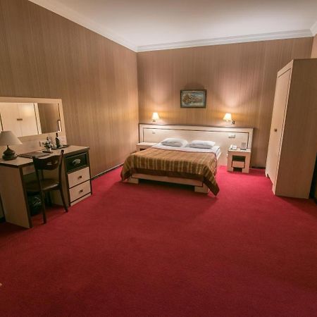 Hotel Rikhe Monika Tbilisi Eksteriør billede