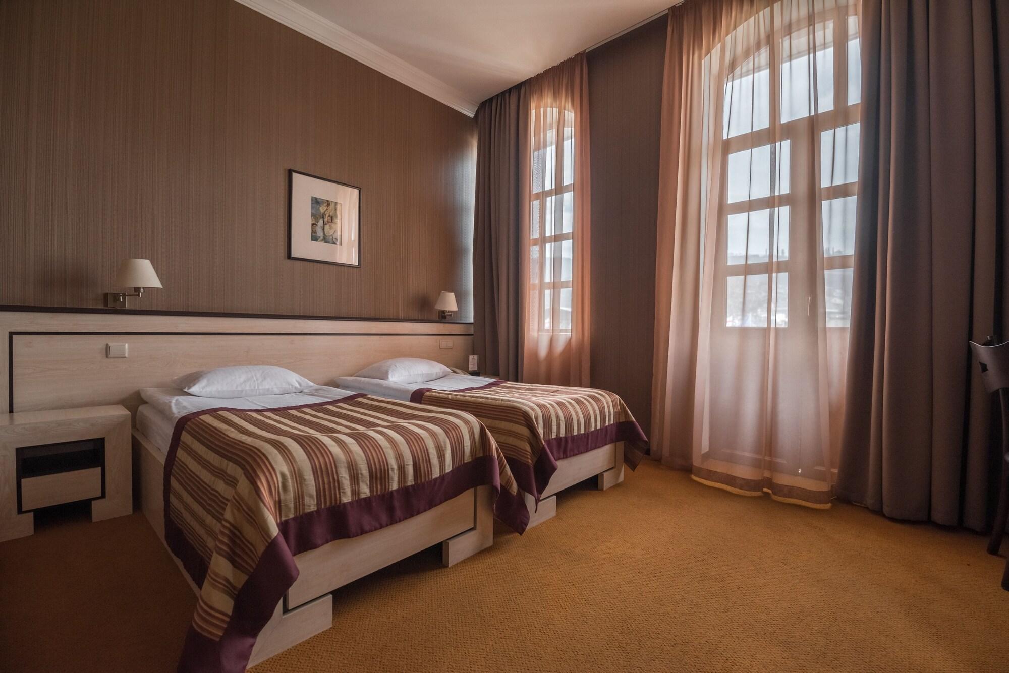 Hotel Rikhe Monika Tbilisi Eksteriør billede