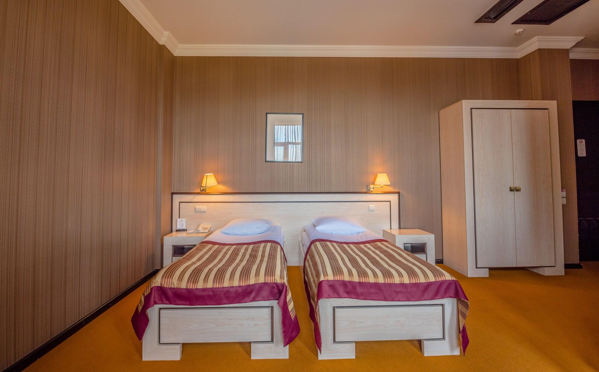 Hotel Rikhe Monika Tbilisi Eksteriør billede