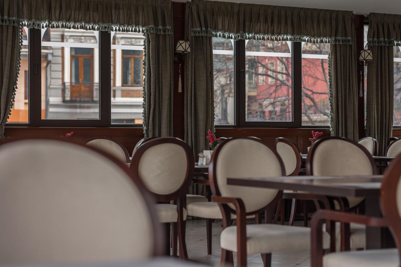 Hotel Rikhe Monika Tbilisi Eksteriør billede