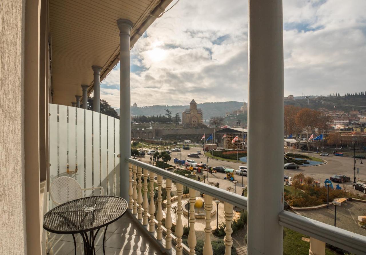 Hotel Rikhe Monika Tbilisi Eksteriør billede